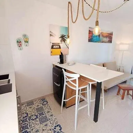 아파트 Flower Beach Playa La Concha Sea View *